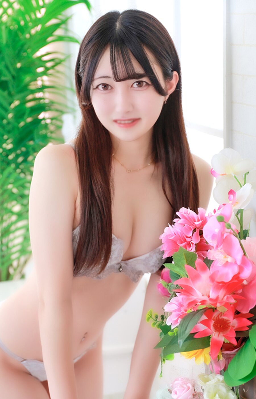 綾瀬みいな