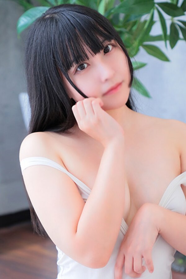 白川しおり