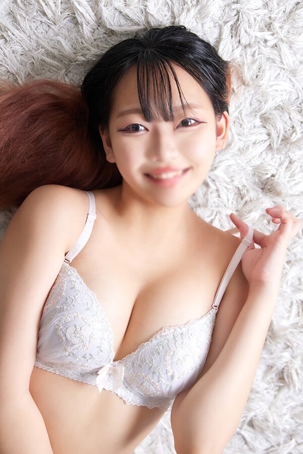 浅見もね