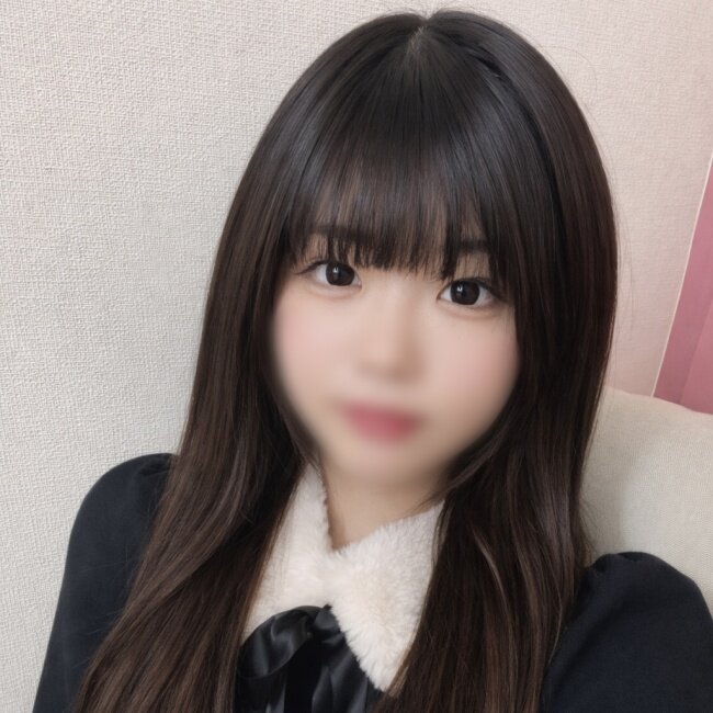 早川えま