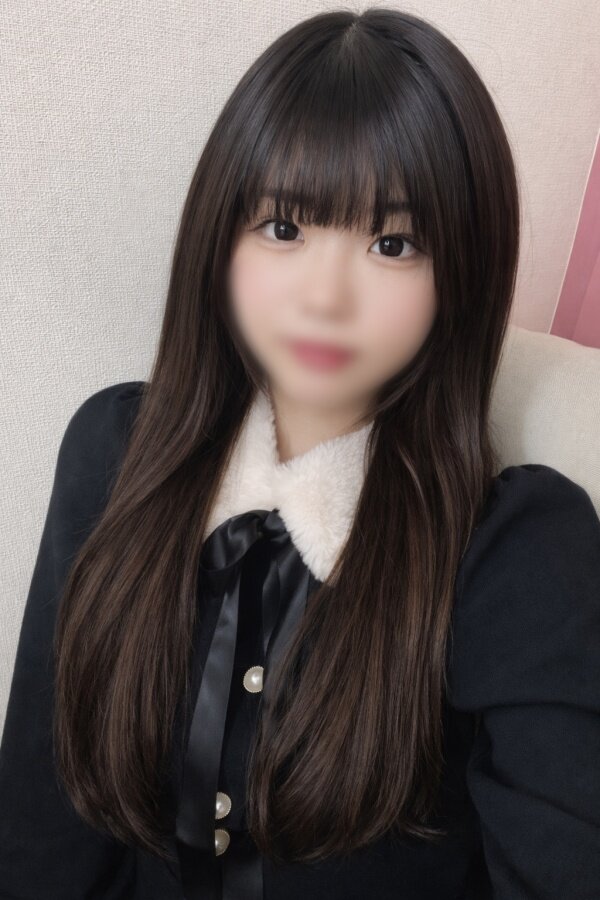 早川えま